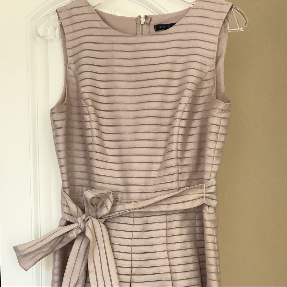 Tommy Hilfiger dress size 8